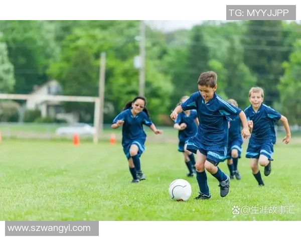 各国足球明星帅气风采大赏展现不同文化魅力与运动激情